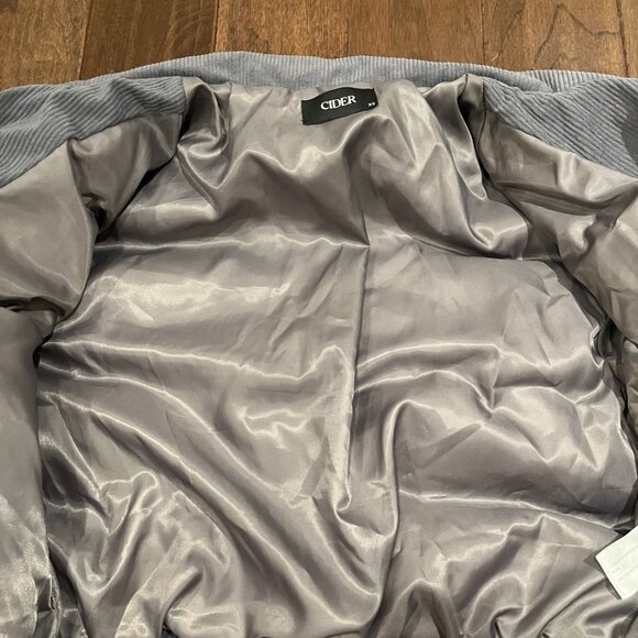 CIDER Cropped Corduroy Puffer Jacker - Picture 4 of 6